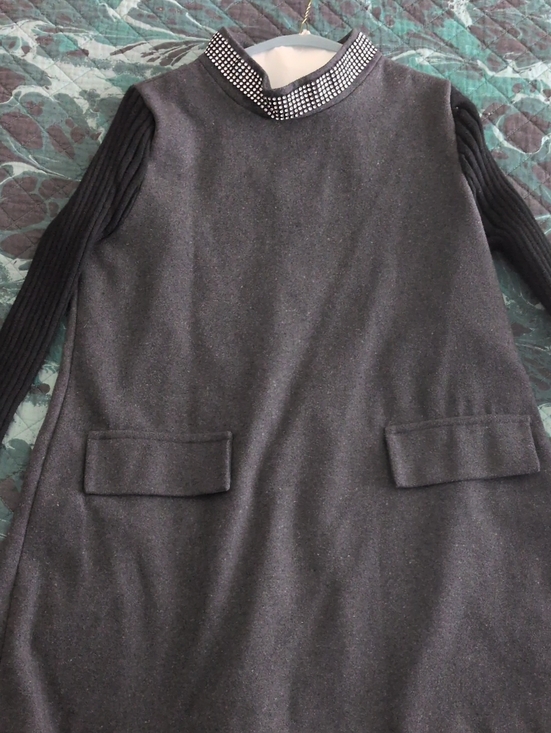 I am queen Dresses & Skirts - Women's Vintage Black Knit-Sleeve Dress with Embellished Collar